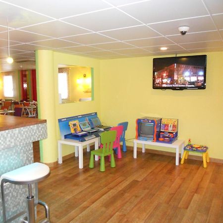 Ibis Styles Bourg En Bresse Hotel Exterior foto