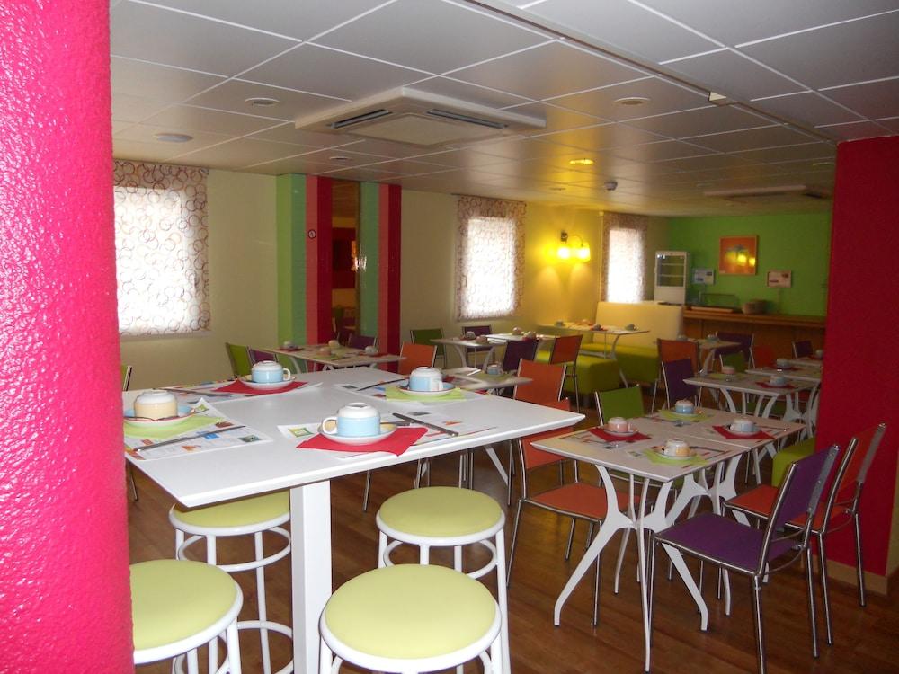Ibis Styles Bourg En Bresse Hotel Exterior foto