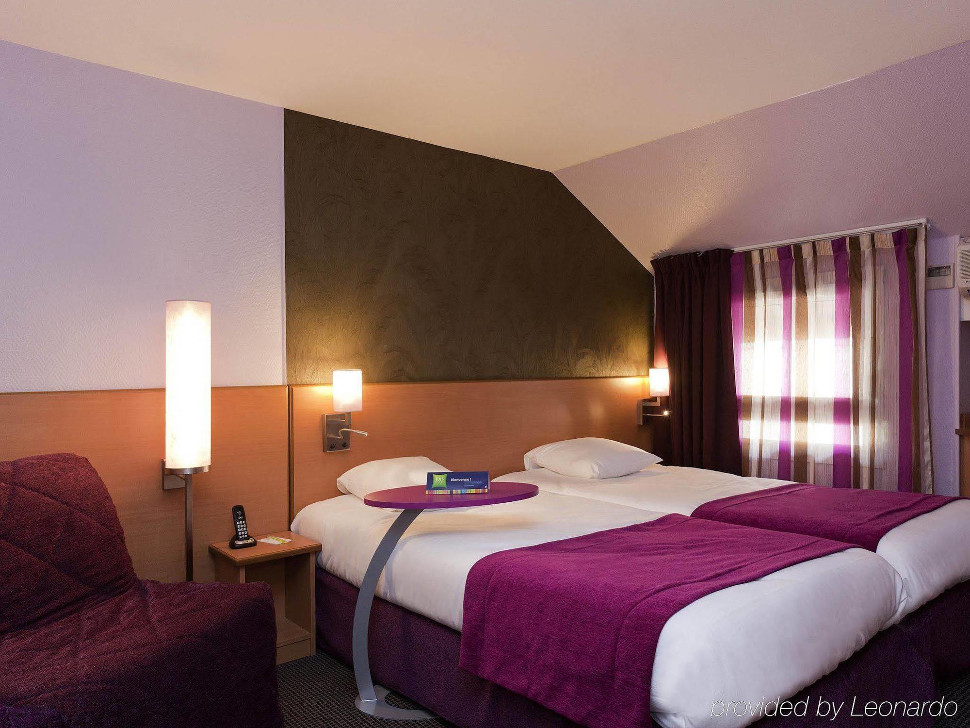 Ibis Styles Bourg En Bresse Hotel Exterior foto